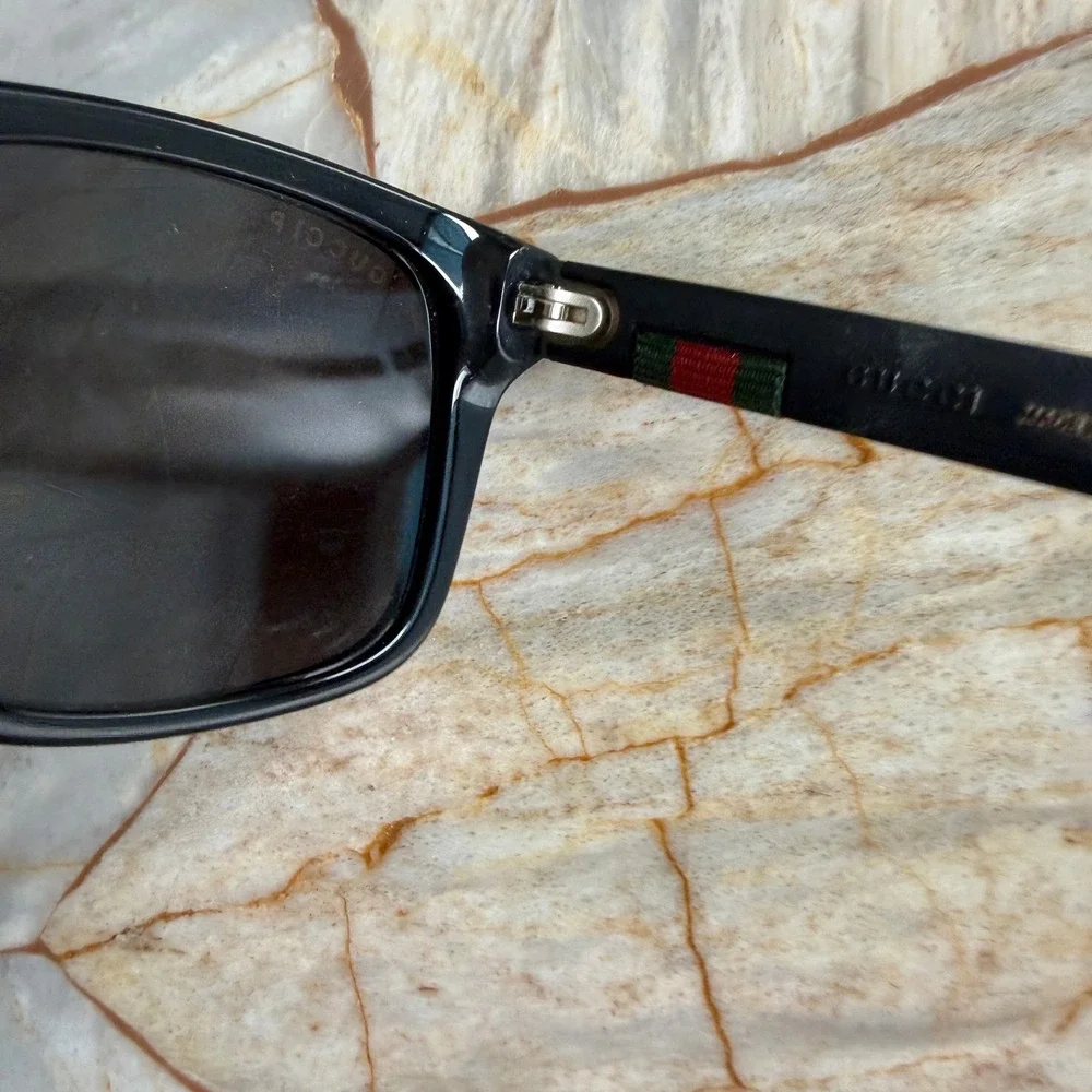 Gucci Black Rectangular Sunglasses Made in Italy‎ with Green Red Stripe Detail